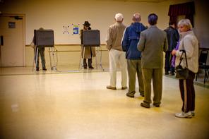 votinglinemd-election2010-westcott-1102-001_296