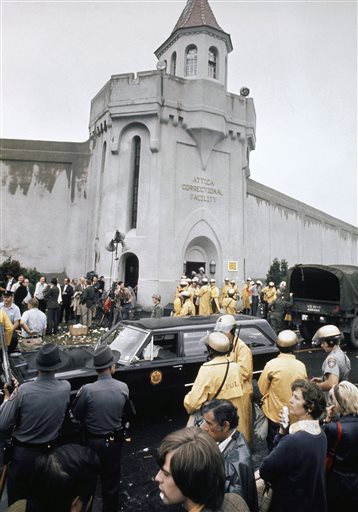 New report on Attica prison riot reveals inmates were&nbsp;beaten