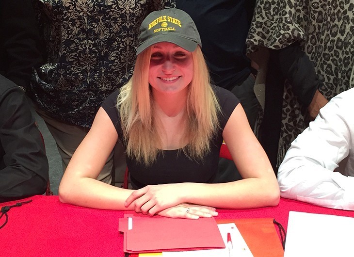 Spartan Softball signs 4 for Class of&nbsp;2015