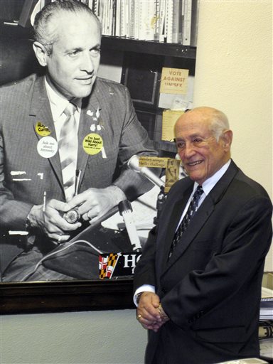Gov. Marvin Mandel, who fell from political grace, has&nbsp;died