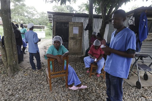 UN Ebola response now planned to continue into&nbsp;2016