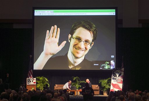‘Can you hear me now?’ Snowden joins Twitter, follows&nbsp;NSA