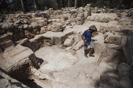 Israeli archaeologists may have found fabled Maccabees&nbsp;tomb