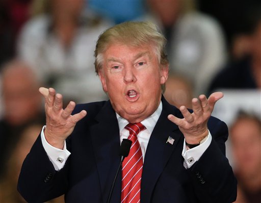 Trump, down in polls, begs Iowa voters for&nbsp;support