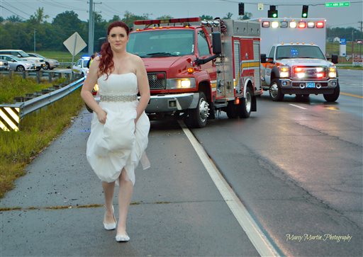 Paramedic in wedding dress works crash on way to&nbsp;reception