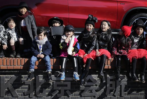 China’s easing of birth limit a boon to couples,&nbsp;companies