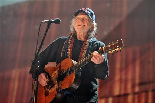 Willie Nelson cancels, reschedules shows due to&nbsp;illness