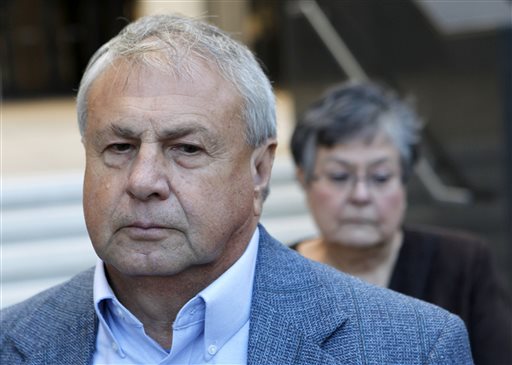 Manslaughter charges dropped for BP supervisors in oil&nbsp;spill