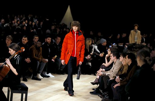 Burberry gets close to the audience at London Fashion&nbsp;Week