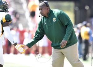 Norfolk State University fans are invited to join head football coach Latrell Scott and his coaching staff for a national signing day party at A.J. Gators Sports Bar and Grill in Norfolk on Wednesday, Feb. 3, from 6-8 p.m.