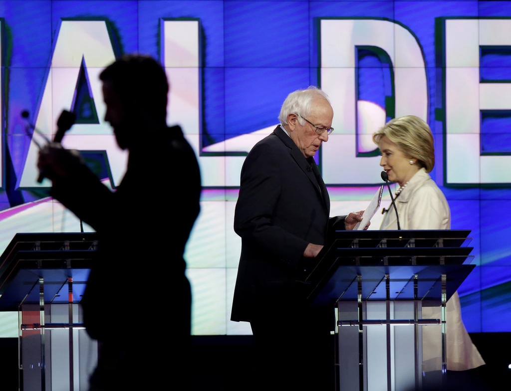 New York delivers rowdy night of&nbsp;campaigning