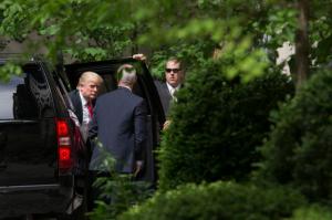 Republican presidential candidate Donald Trump arrives at the residence of former Secretary of State Henry Kissinger, Wednesday, May 18, 2016, in New York. (AP Photo/Mary Altaffer)