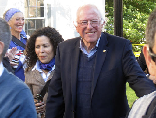 Sanders spending night of final primary meeting with&nbsp;Clinton