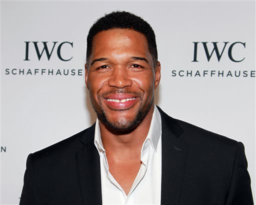 Michael Strahan tells Chelsea Handler he doesn’t miss ‘Live’