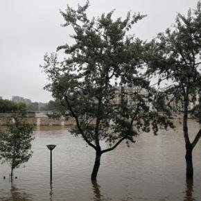 France creates emergency fund for people affected by floods