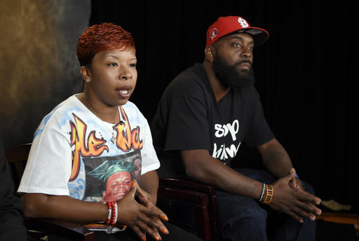Attorneys clash over document release in Ferguson&nbsp;lawsuit