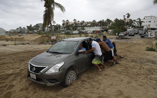 Hurricane Newton slams Mexico’s Los Cabos resorts, 2&nbsp;dead