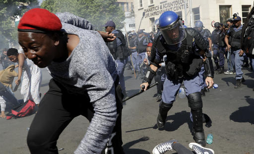 South African police clash with student&nbsp;protesters