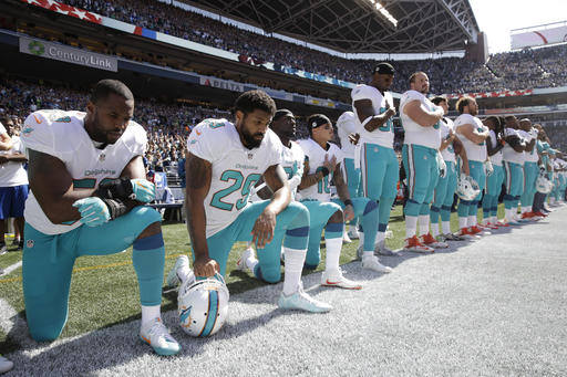Dolphins’ national anthem protest ‘a&nbsp;disgrace’