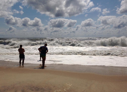 Hermine lingers off shore continuing its unsafe storm&nbsp;surges