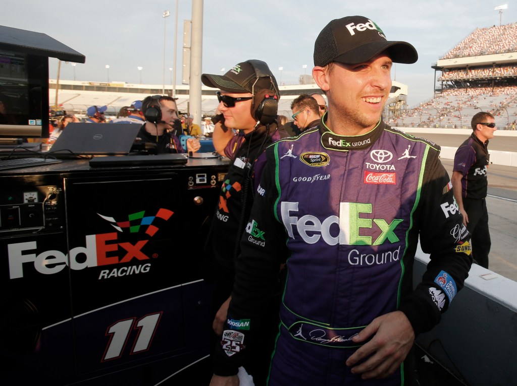 Hamlin finally wins a pole; will start first at&nbsp;Richmond