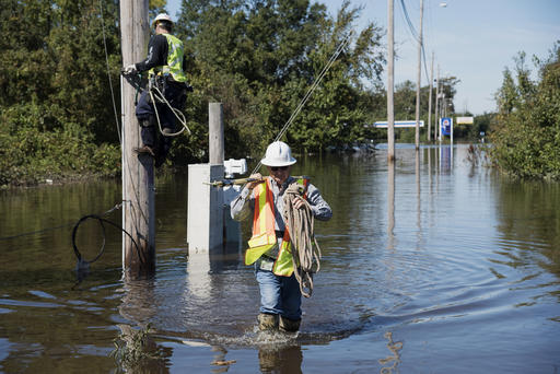 Closed US restaurants, damaged homes: Matthew may cost&nbsp;$10B