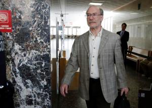FILE - In this June 10, 2015 file photo, Stan Patz, father of Etan Patz, arrives for a retrial hearing in the case of Pedro Hernandez at New York state Supreme Court, in New York. After a jury deadlocked last year, Hernandez, accused of killing six-year-old Etan in 1979, is going on trial for a second time, 37 years after Etan vanished while heading to his school bus stop. (AP Photo/Richard Drew, File)