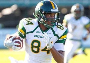 Chuma Awanna runs with the ball during the 2016 Homecoming game against Morgan State. Photo from NSUSpartans.com.