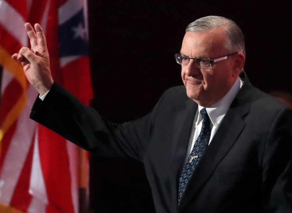 Critics call charge against Sheriff Joe Arpaio&nbsp;comeuppance