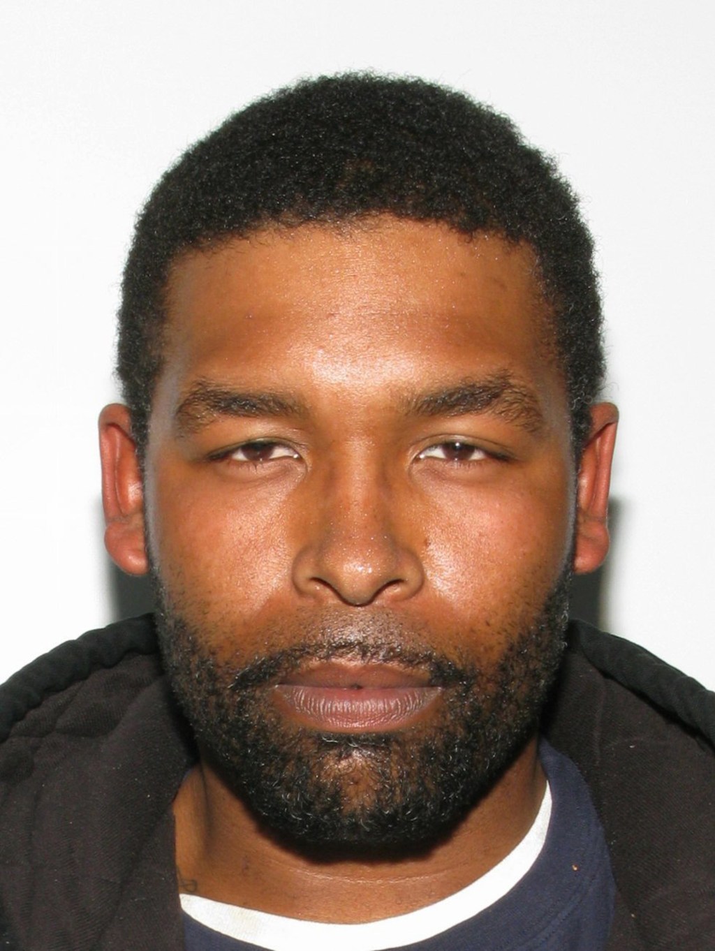 Authorities search for man who shot police K-9 in&nbsp;Virginia