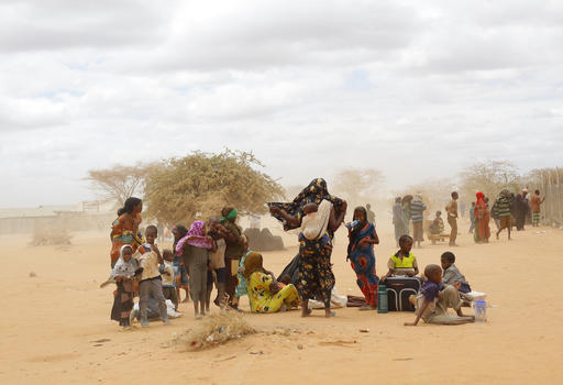 Rights group: Kenya forcing refugees to war-torn&nbsp;Somalia