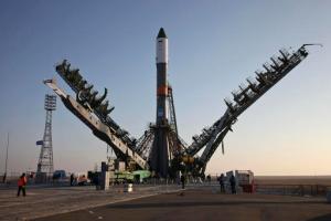 In this photo dated Tuesday, Nov, 29, 2016 the Soyuz-FG rocket booster with the Progress MS-04 cargo ship is installed on a launch pad in Baikonur, Kazakhstan.  The unmanned Russian cargo space ship Progress MS-04 broke up in the atmosphere over Siberia on Thursday Dec. 1, 2016,  just minutes after the launch en route to the International Space Station due to an unspecified malfunction, the Russian space agency said.(Oleg Urusov/ Roscosmos Space Agency Press Service photo via AP)