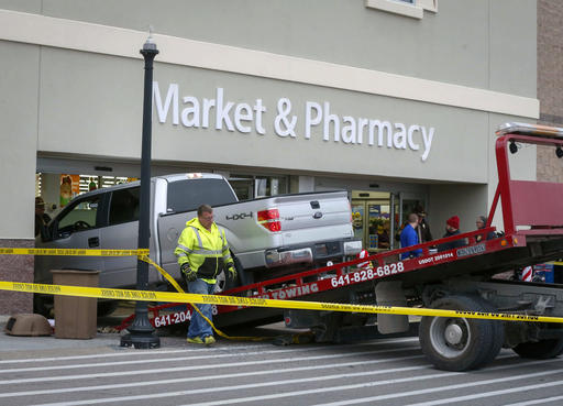 Truck smashes into Iowa Wal-Mart store killing 3&nbsp;people