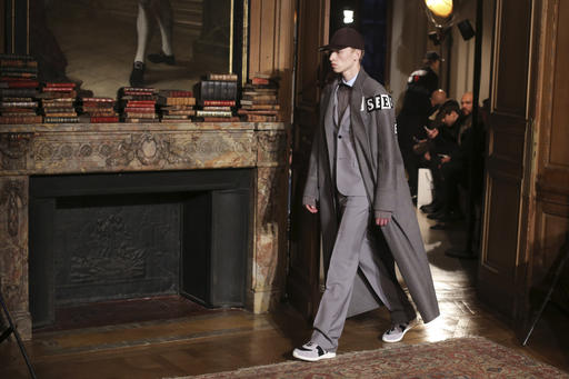 Classical fuses with punk to kick off Paris menswear&nbsp;shows