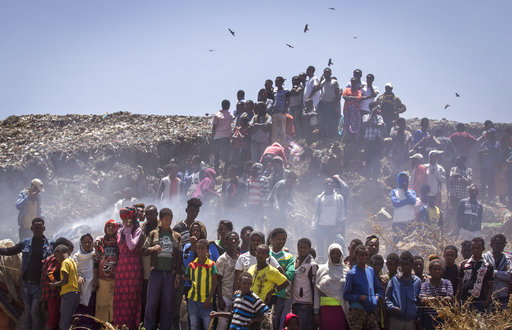 Death toll reaches 62 in Ethiopia landfill&nbsp;collapse