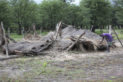 Deadly floods hit southern Zimbabwe, destroying many&nbsp;homes