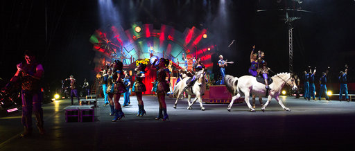Ringling Bros. circus train strikes disabled&nbsp;tractor-trailer