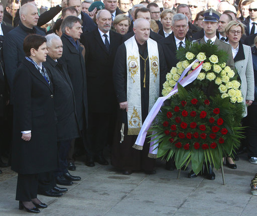 Poland marks anniversary of president’s death in plane&nbsp;crash