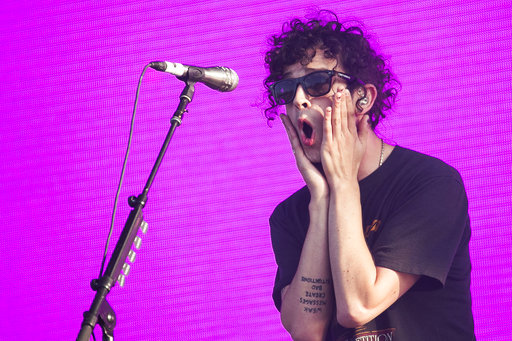 Like the King of Pop, The 1975 want to rock your&nbsp;body