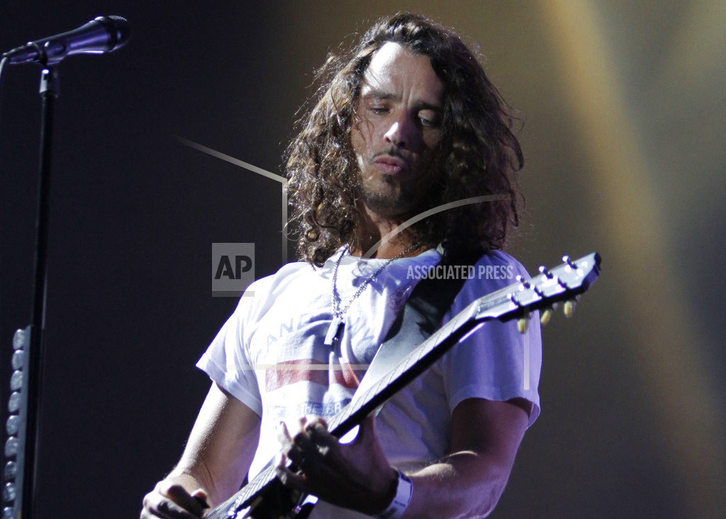 Family of musician Chris Cornell disputes he killed&nbsp;himself