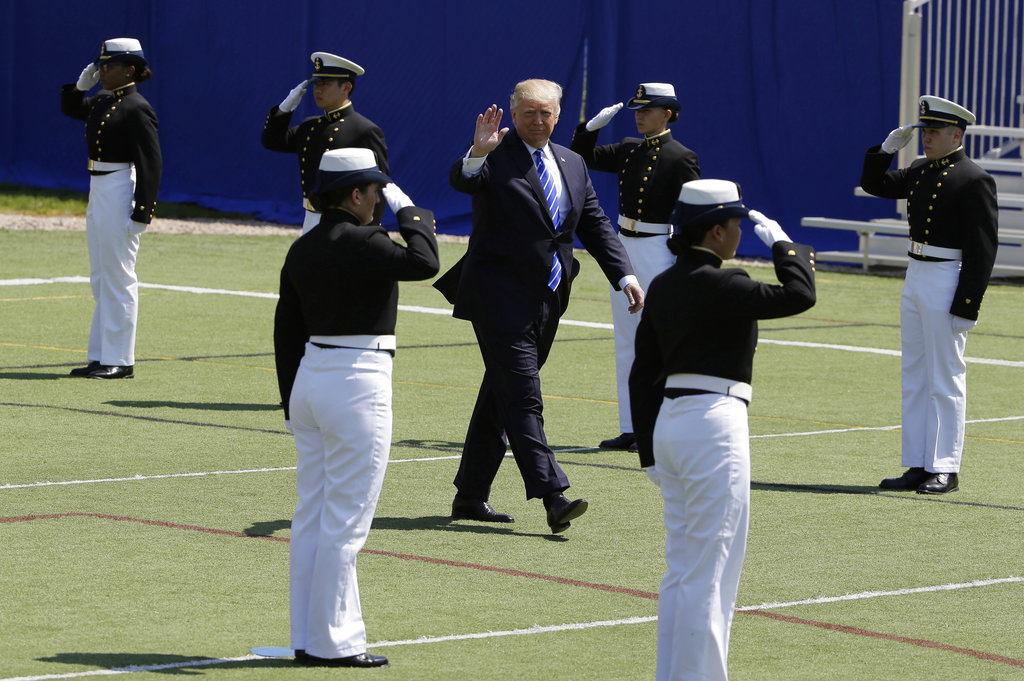 Worst treatment ever, Trump grumbles; Dems demand deep&nbsp;probe