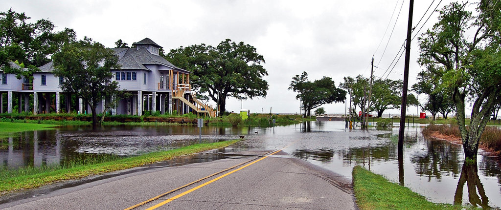 Tropical Storm Cindy comes ashore in southwest&nbsp;Louisiana