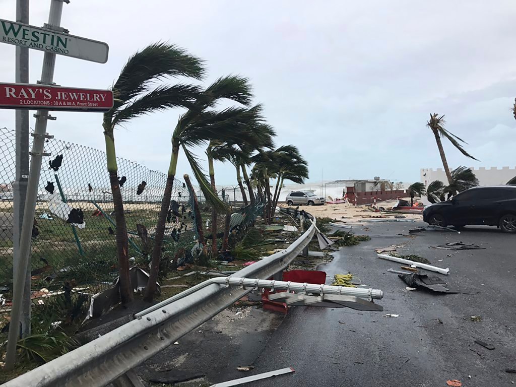 Hurricane Irma slams Turks and Caicos on path to&nbsp;Florida