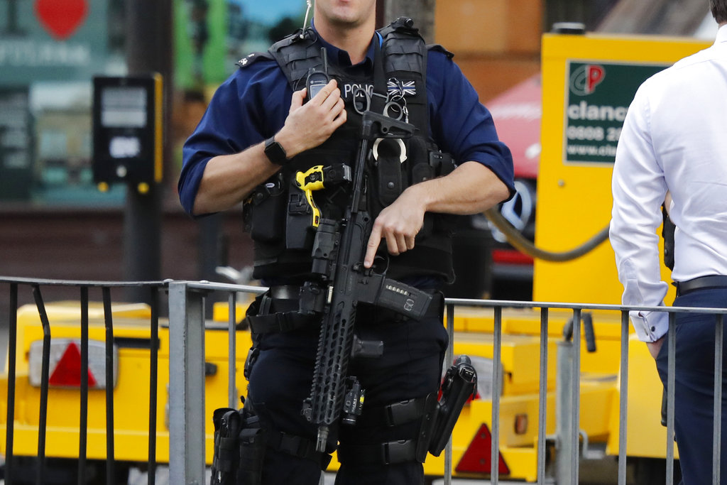 Improvised bomb injures 22 on London subway&nbsp;train