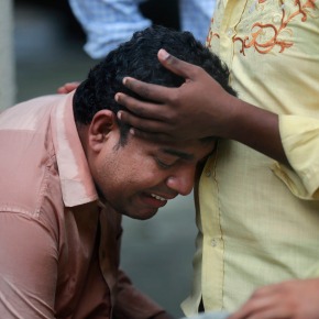 Stampede on crowded Indian pedestrian bridge leaves 22 dead