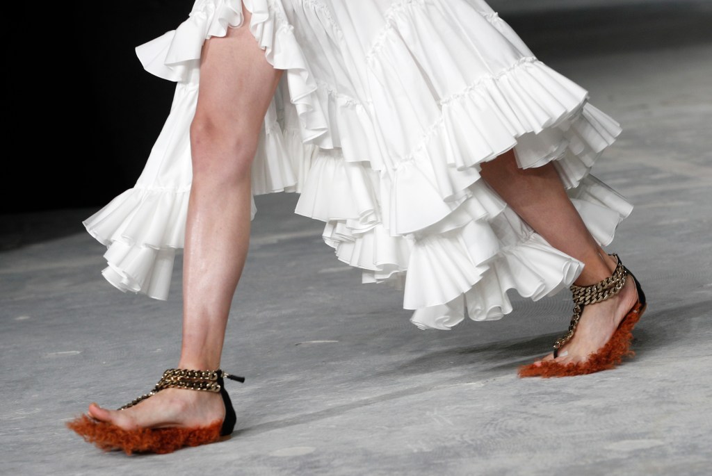 Stella McCartney takes on the ’80s at Paris Fashion&nbsp;Week